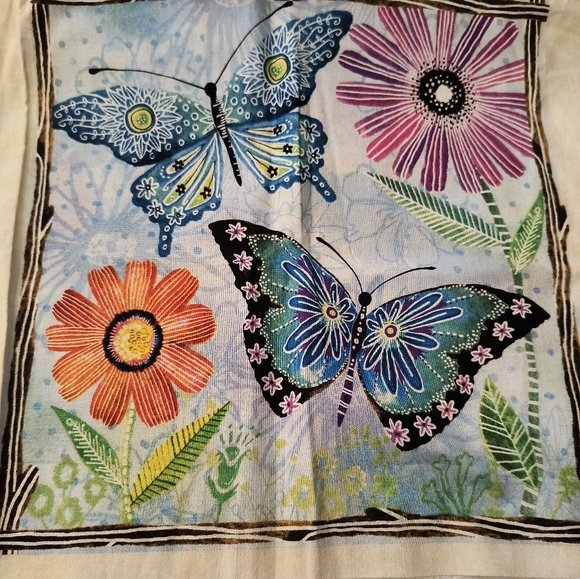 Floral flight pillow panel. Birds butterfly flowers dragonfly - Picture 7 of 10